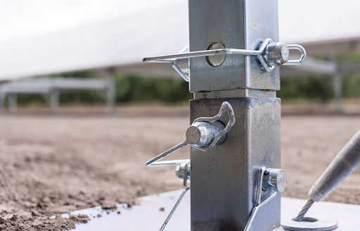 Close up photo of Osprey PowerPlatform® mounting system at the Bonita Ranch Madera. 